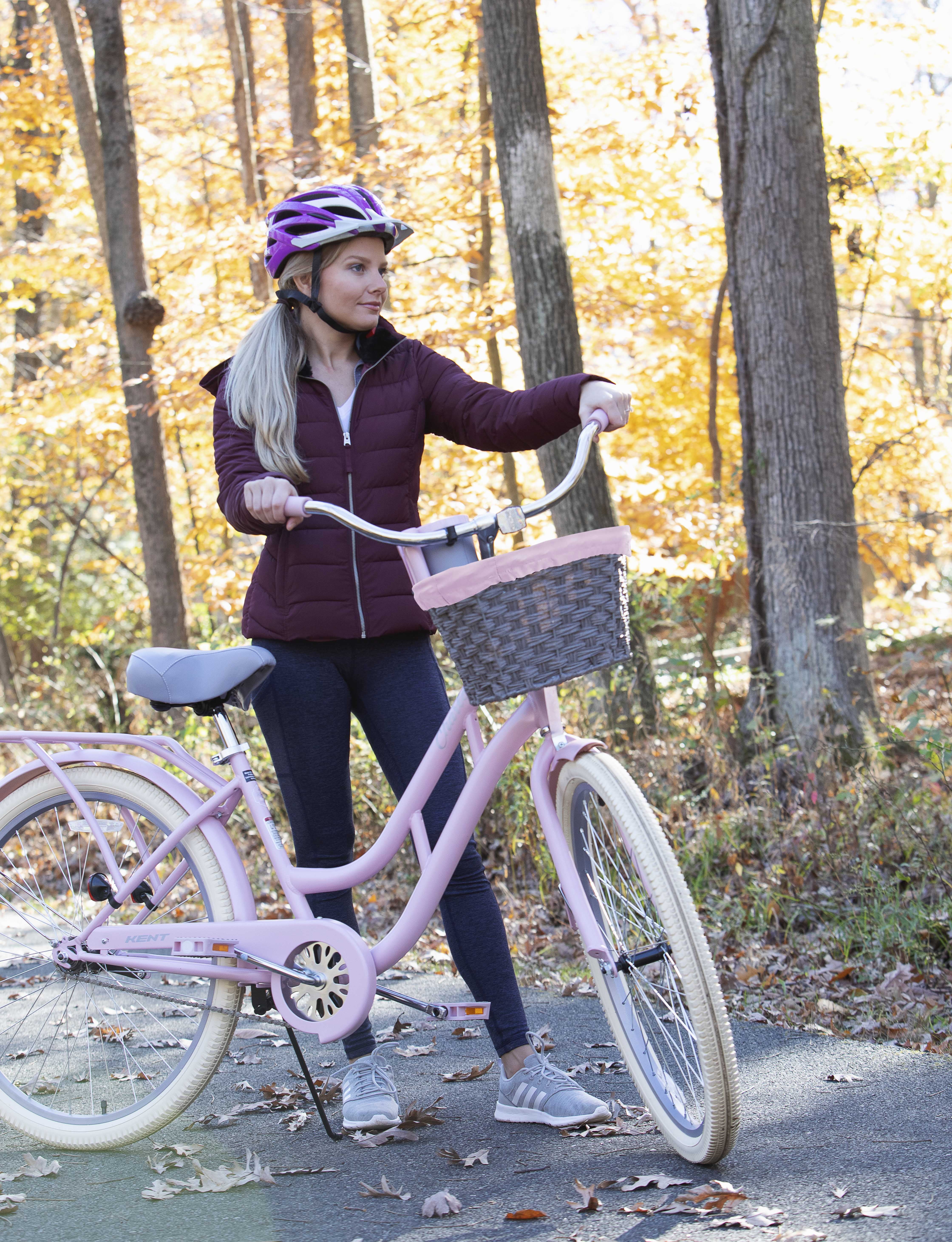 26 In. Charleston Ladies Cruiser Bike. Pink