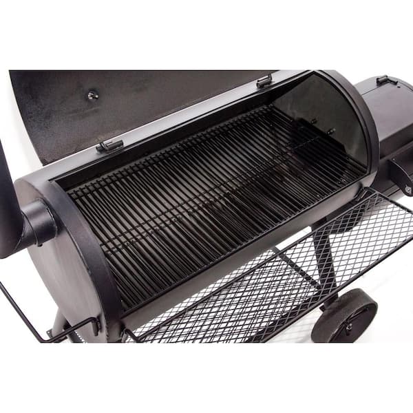 Longhorn Offset Smoker in Black with 1.060 sq. in. Cooking Space