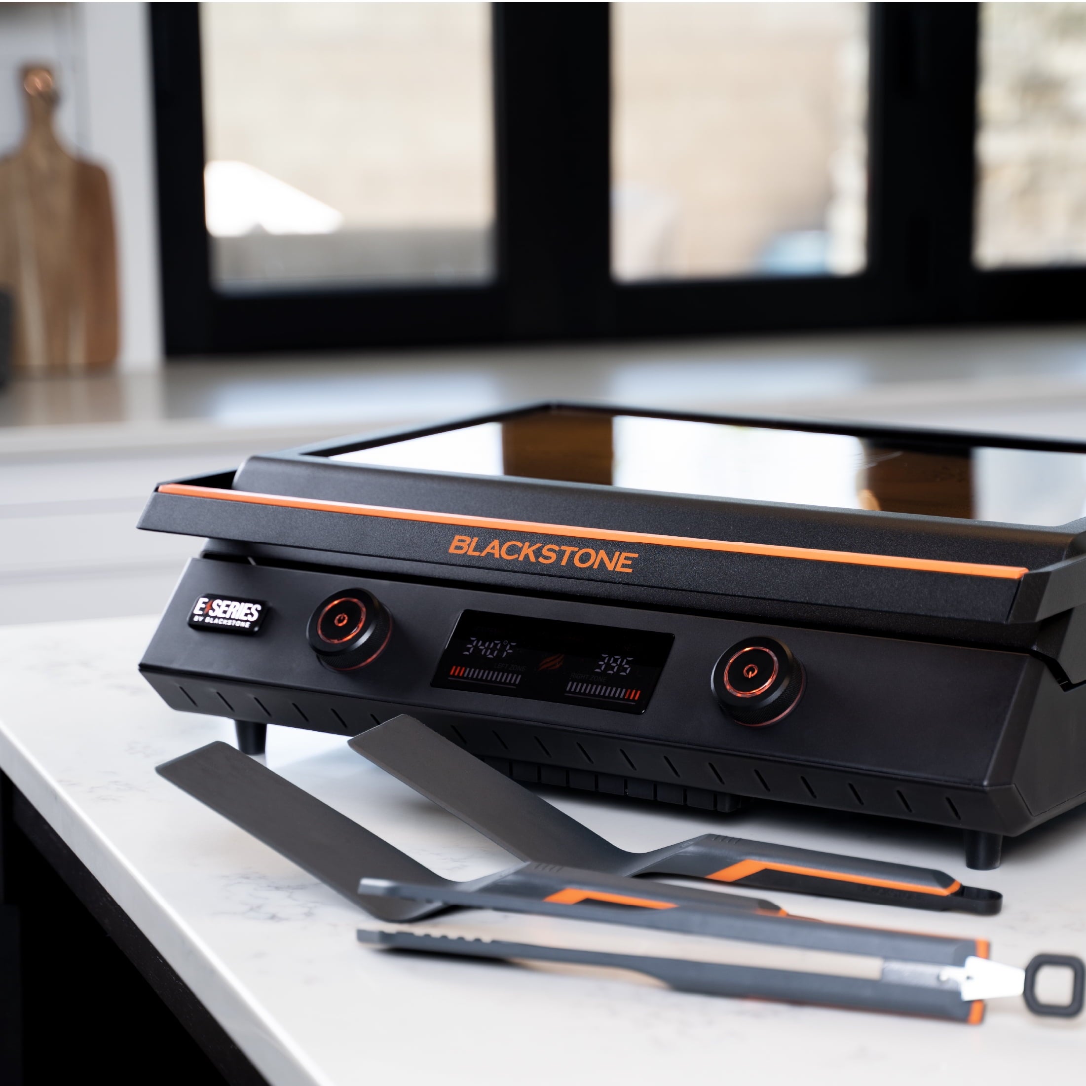 E-Series 22 Electric Tabletop Griddle with Prep Cart