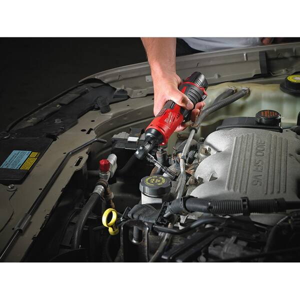 M12 12V Lithium-Ion Cordless 3/8 in. Ratchet Kit with One 1.5 Ah Battery. Charger and Tool Bag