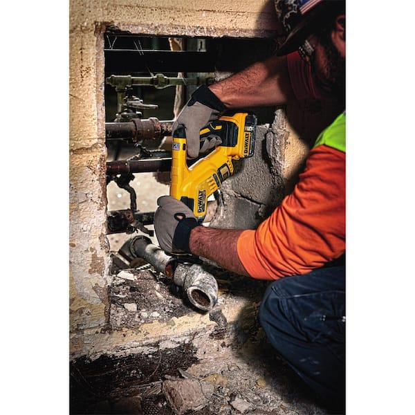 20V MAX XR Cordless Brushless Compact Reciprocating Saw (Tool Only)